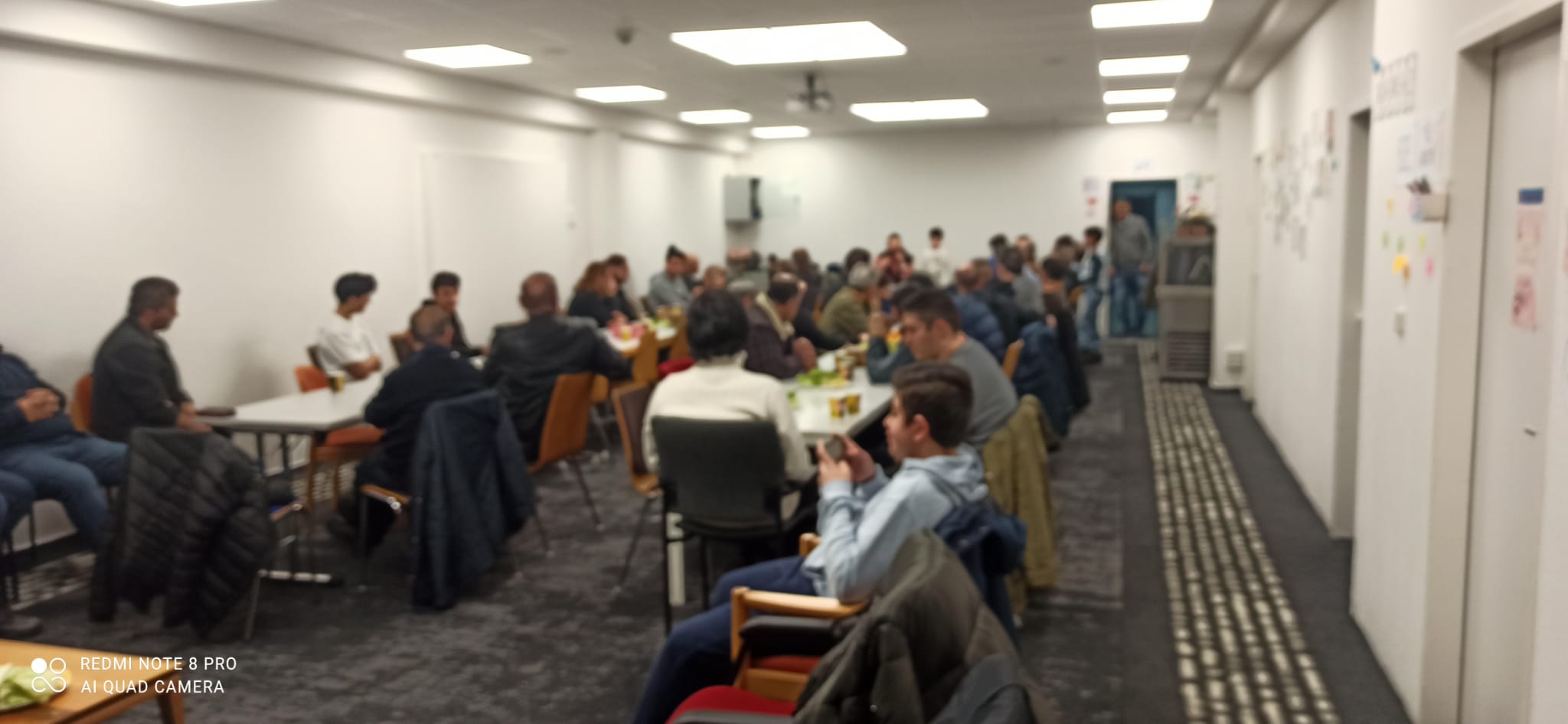 Künstlerischer Abend mit Väter und Söhne